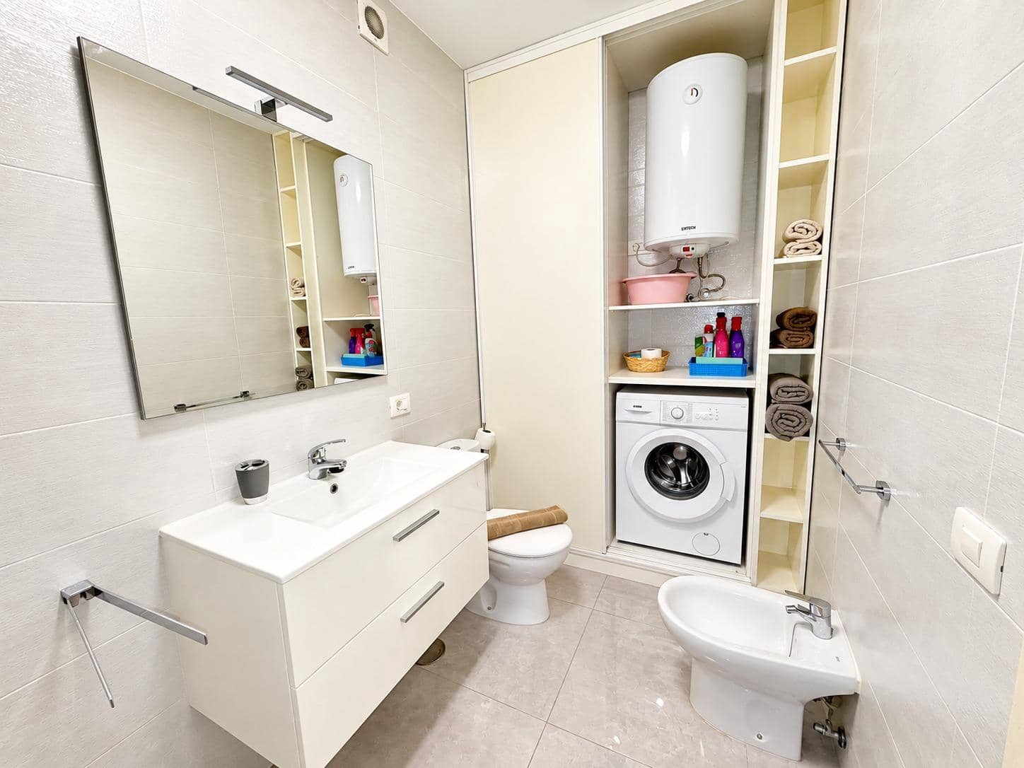 2 makuuhuone Huoneisto myytävänä paikassa Los Cristianos mukana 
autotalli - 350 000 € (Ref: 10100475)