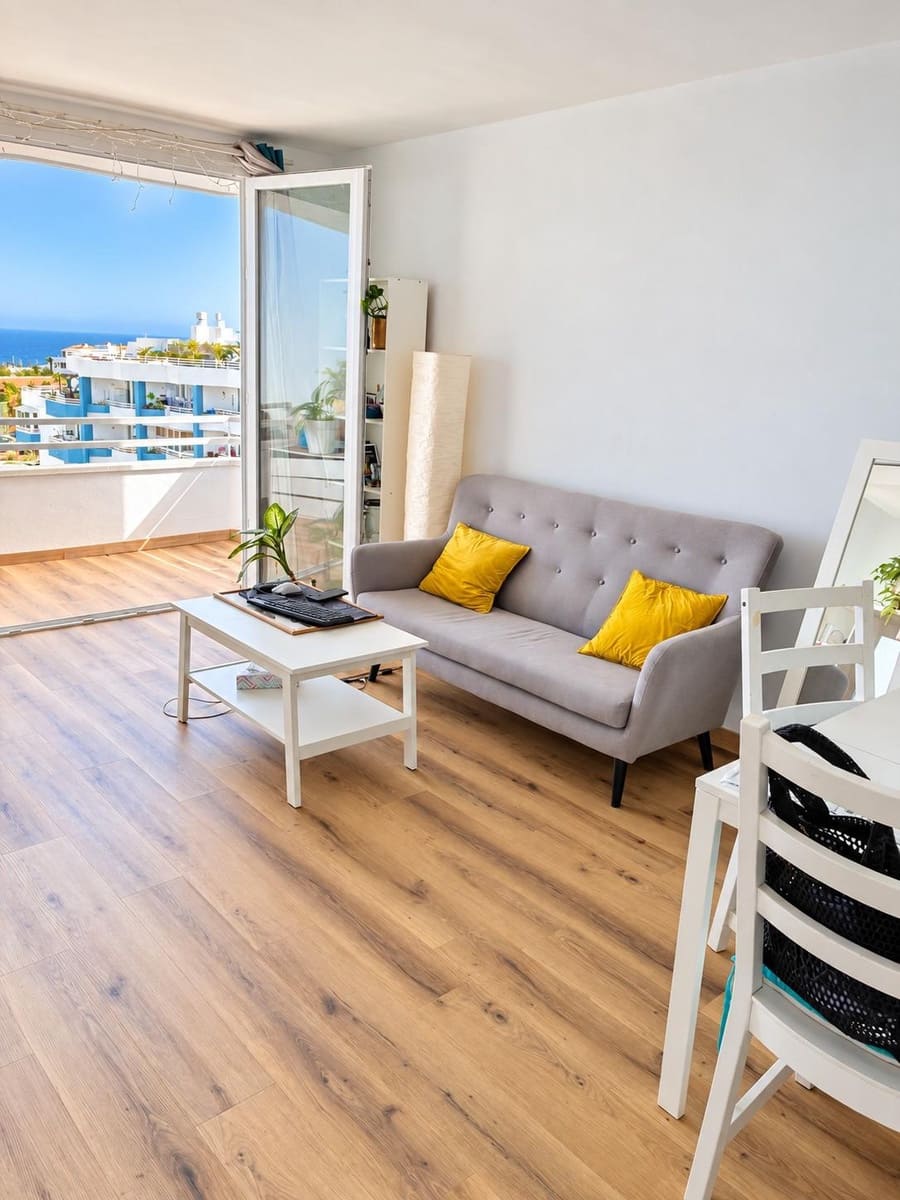 1 bedroom Studio for sale in Golf del Sur with pool - € 170,000 (Ref: 10109714)