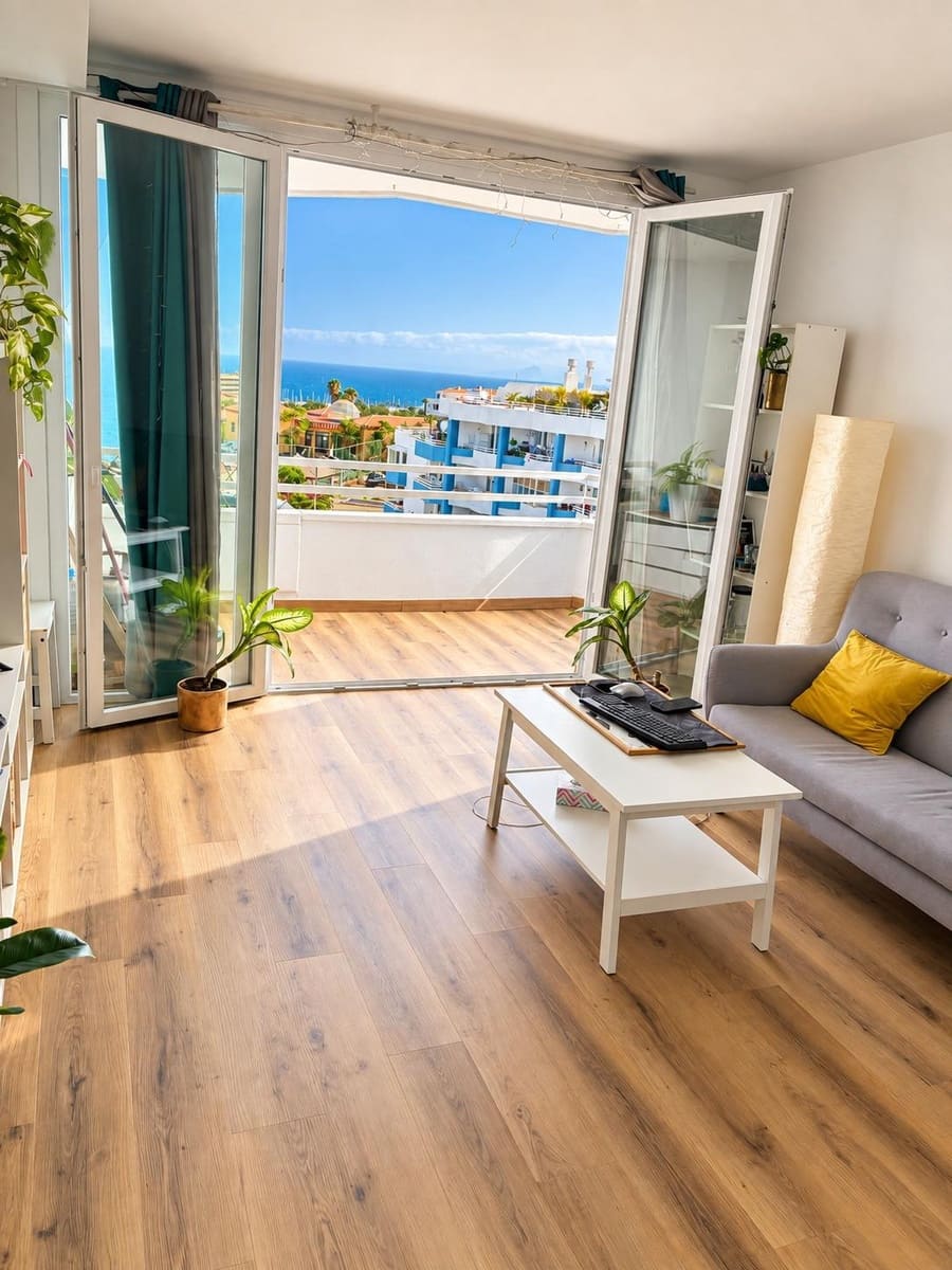 1 bedroom Studio for sale in Golf del Sur with pool - € 170,000 (Ref: 10109714)
