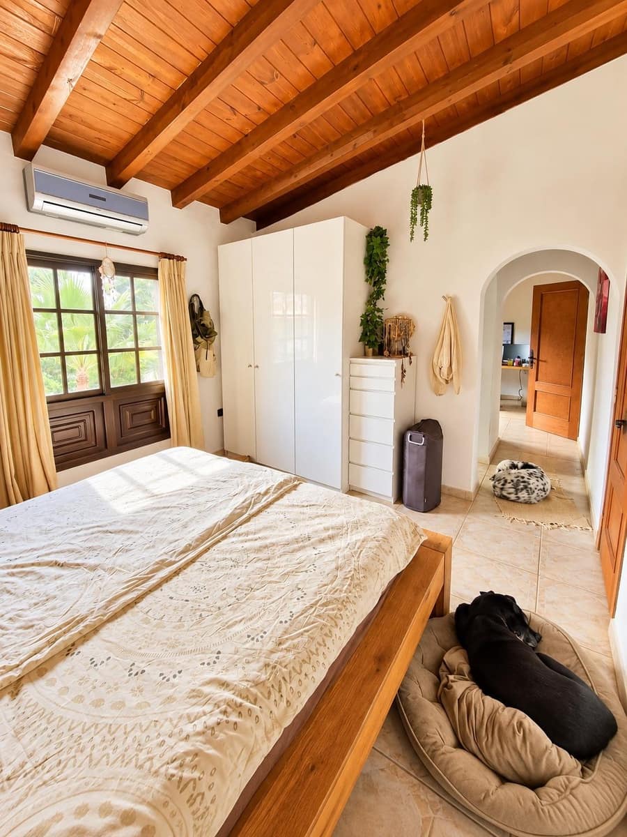 7 chambre Finca/Maison de Campagne à vendre à Guia de Isora avec piscine garage - 960 000 € (Ref: 10109715)