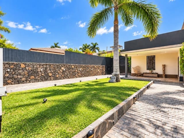 5 Zimmer Villa zu verkaufen in La Orotava mit Pool Garage - 1.360.000 € (Ref: 10111764)