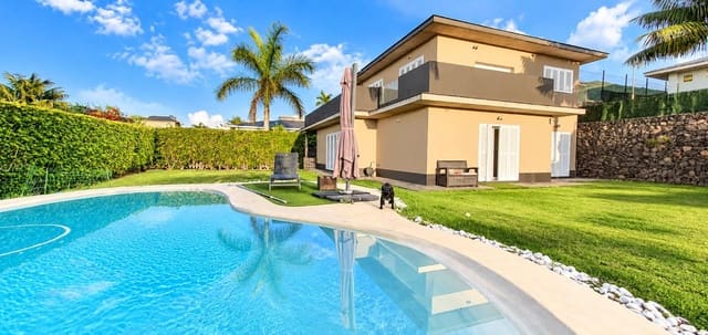 5 Zimmer Villa zu verkaufen in La Orotava mit Pool Garage - 1.360.000 € (Ref: 10111764)