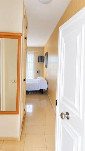 Studio zu verkaufen in San Eugenio Bajo, Adeje mit Pool - 225.000 € (Ref: 10129517)
