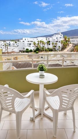Studio zu verkaufen in San Eugenio Bajo, Adeje mit Pool - 225.000 € (Ref: 10129517)