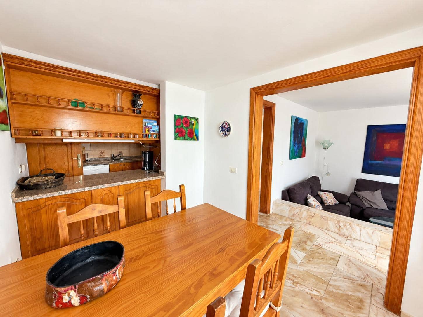 2 slaapkamer Villa te koop in Arico met zwembad garage - € 385.000 (Ref: 10183160)
