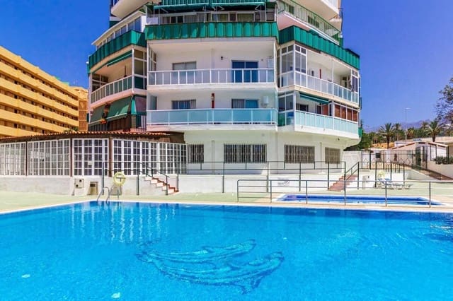 1 chambre Appartement à vendre à Playa de las Américas, Adeje avec piscine - 250 000 € (Ref: 10183161)