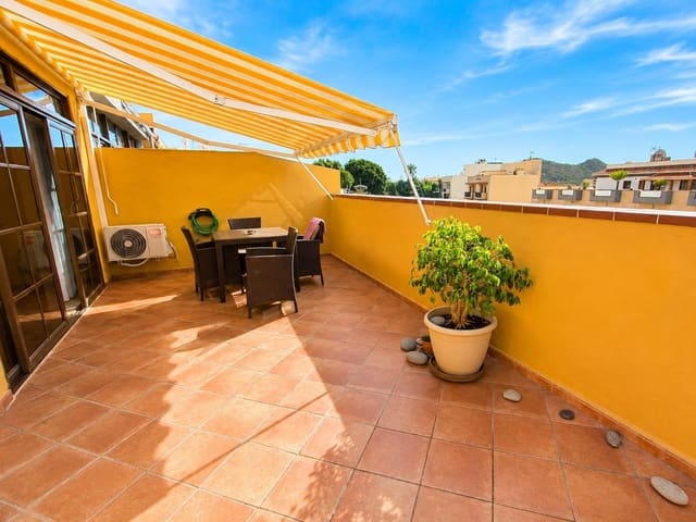 Ático de 3 habitaciones en La Camella, Arona en venta - 245.000 € (Ref: 9901437)