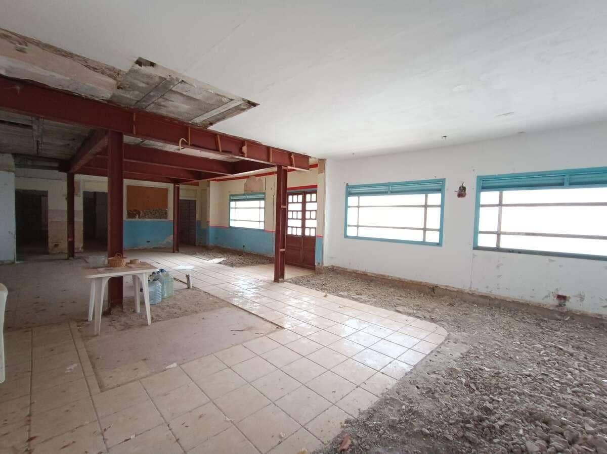 Local Commercial à vendre à Arona - 185 000 € (Ref: 9901440)