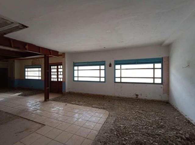 Local Commercial à vendre à Arona - 185 000 € (Ref: 9901440)