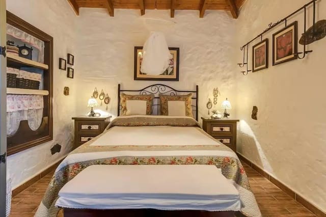 2 quarto Moradia para venda em Santiago del Teide - 325 000 € (Ref: 9901446)