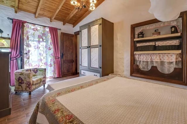 2 quarto Moradia para venda em Santiago del Teide - 325 000 € (Ref: 9901446)