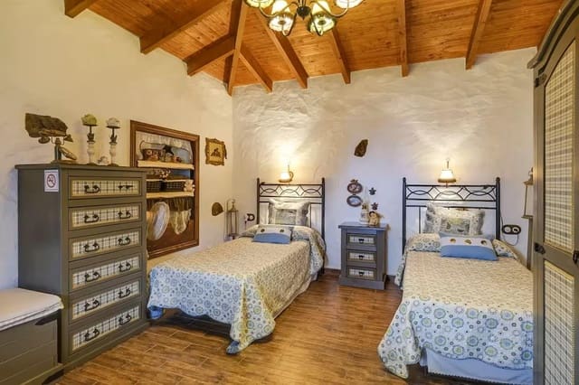 2 quarto Moradia para venda em Santiago del Teide - 325 000 € (Ref: 9901446)
