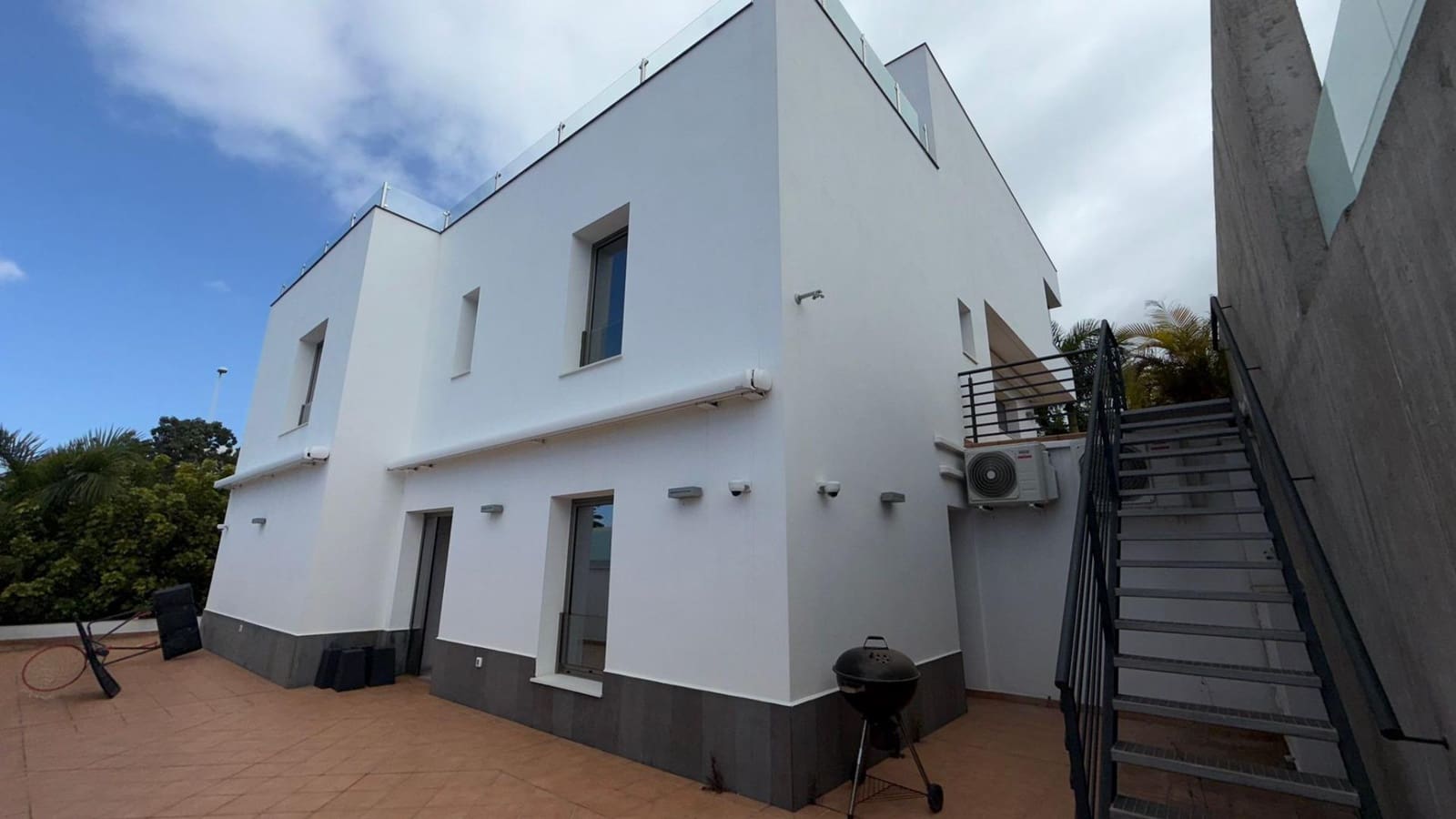 Chalet de 4 habitaciones en La Orotava en venta con garaje - 1.200.000 € (Ref: 9901447)