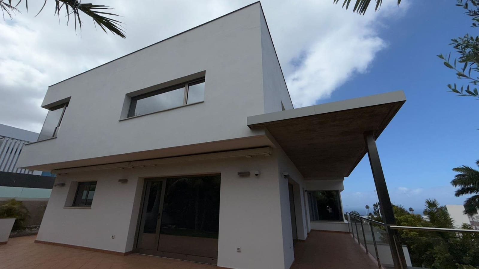 Chalet de 4 habitaciones en La Orotava en venta con garaje - 1.200.000 € (Ref: 9901447)
