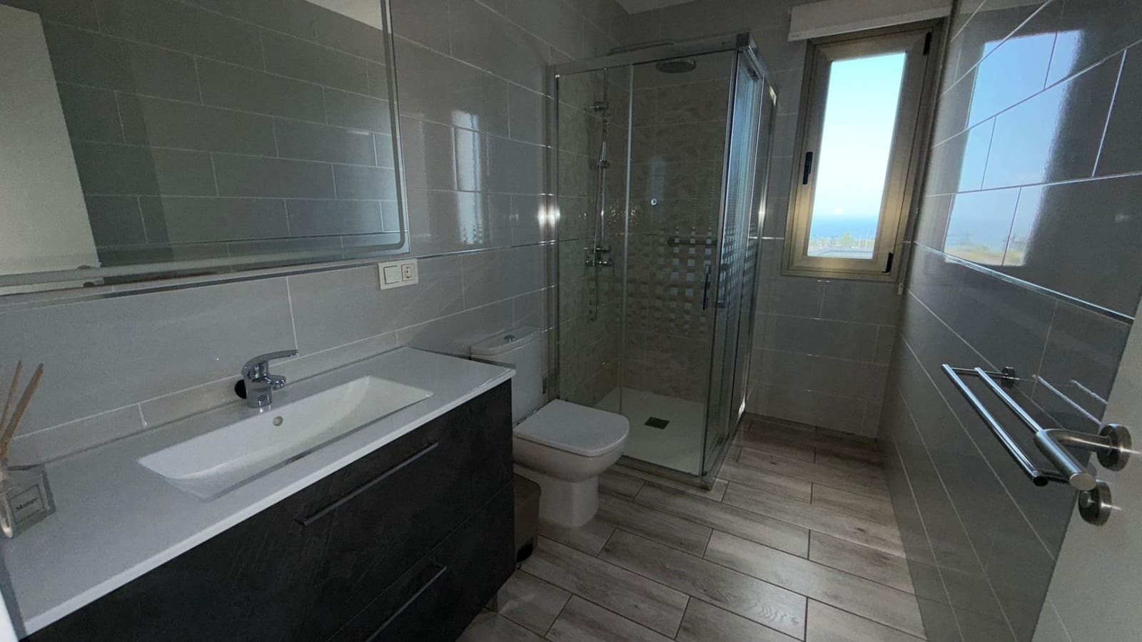 Chalet de 4 habitaciones en La Orotava en venta con garaje - 1.200.000 € (Ref: 9901447)