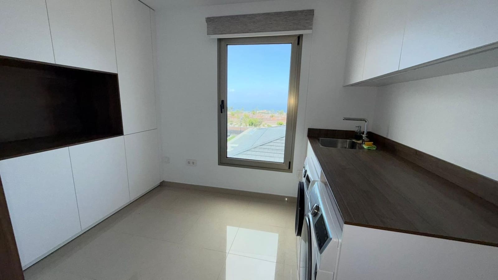 Chalet de 4 habitaciones en La Orotava en venta con garaje - 1.200.000 € (Ref: 9901447)