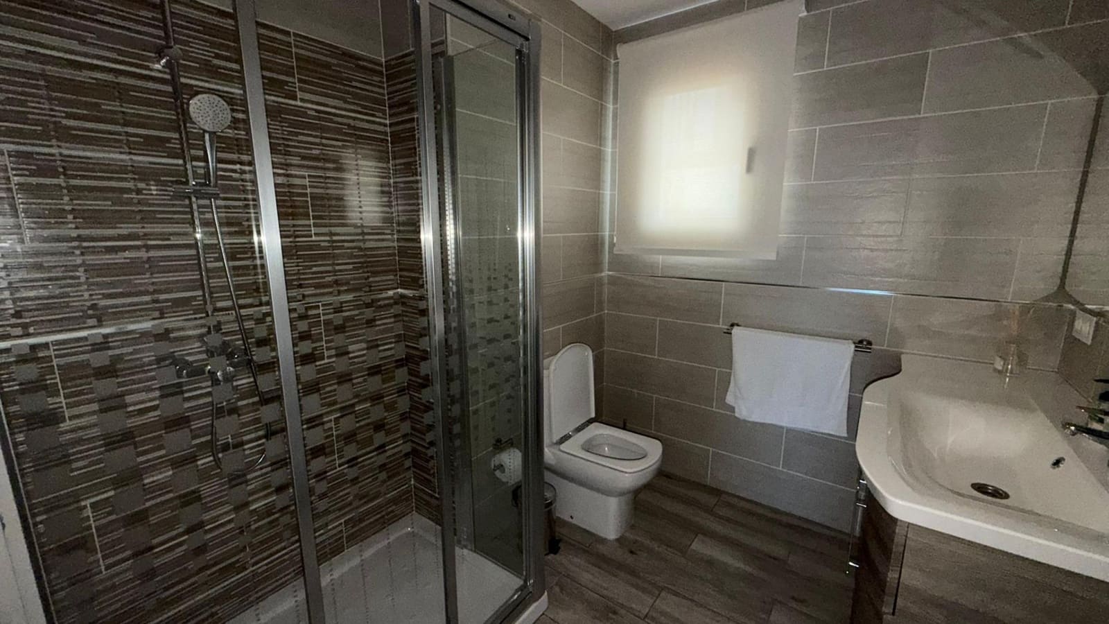 Chalet de 4 habitaciones en La Orotava en venta con garaje - 1.200.000 € (Ref: 9901447)
