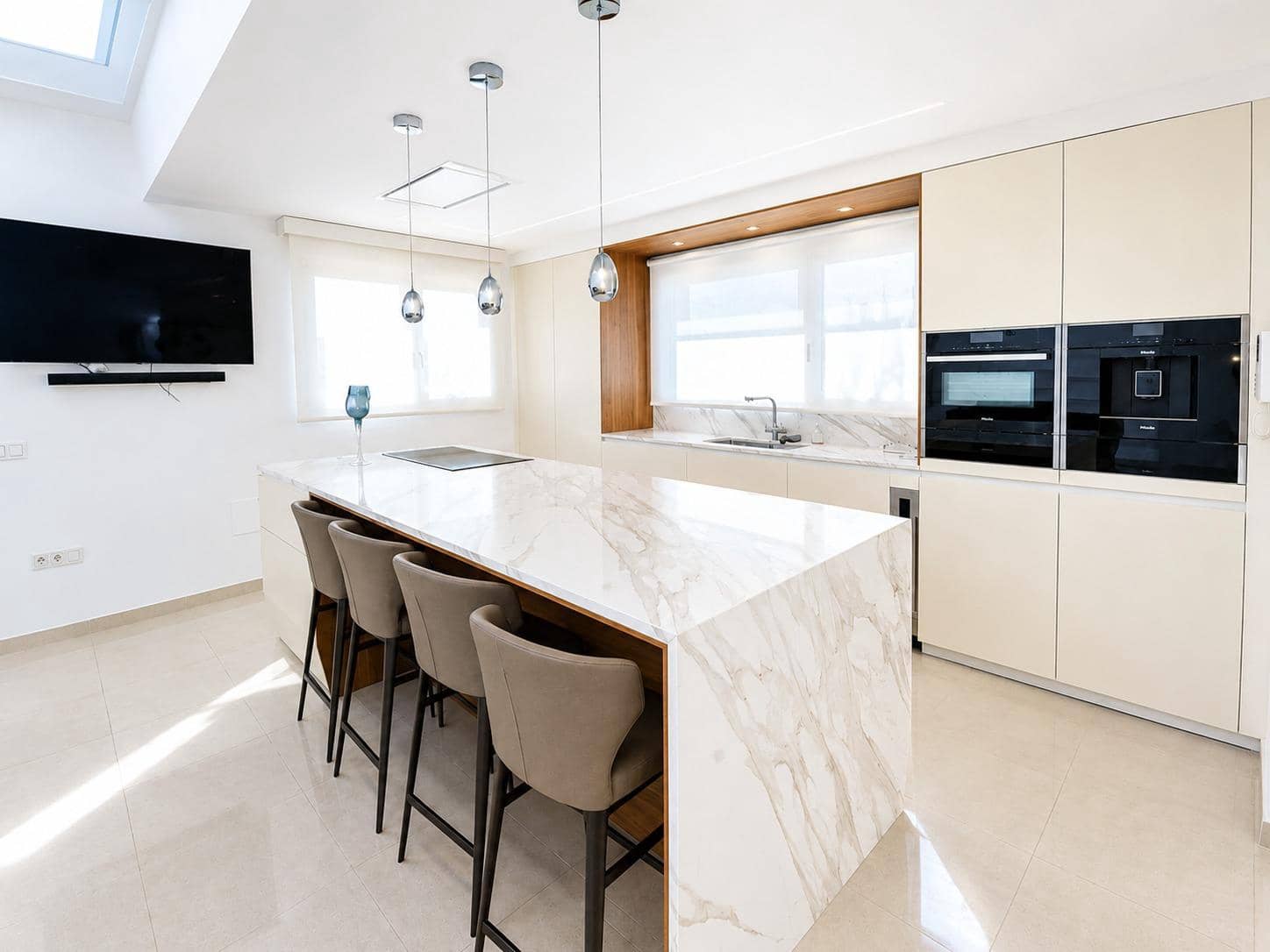 4 chambre Villa/Maison à vendre à La Orotava avec garage - 1 200 000 € (Ref: 9901447)