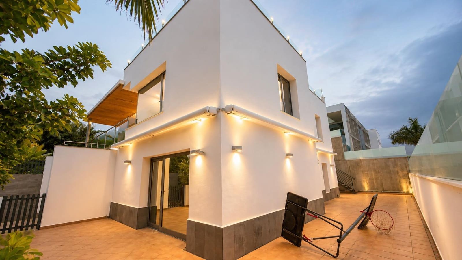 4 chambre Villa/Maison à vendre à La Orotava avec garage - 1 200 000 € (Ref: 9901447)