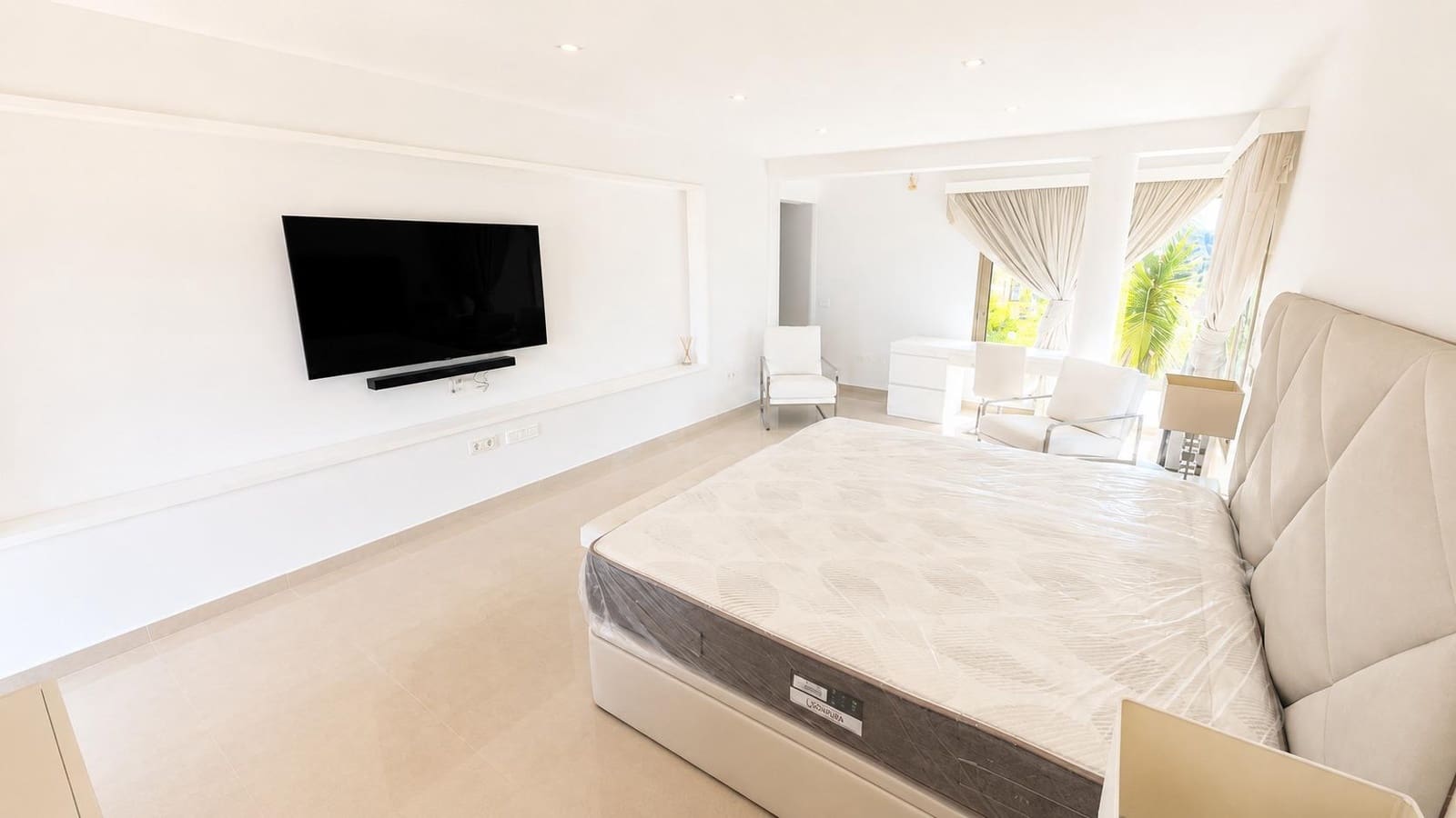 4 chambre Villa/Maison à vendre à La Orotava avec garage - 1 200 000 € (Ref: 9901447)