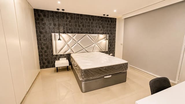4 soverom Villa til salgs i La Orotava med garasje - € 1 200 000 (Ref: 9901447)