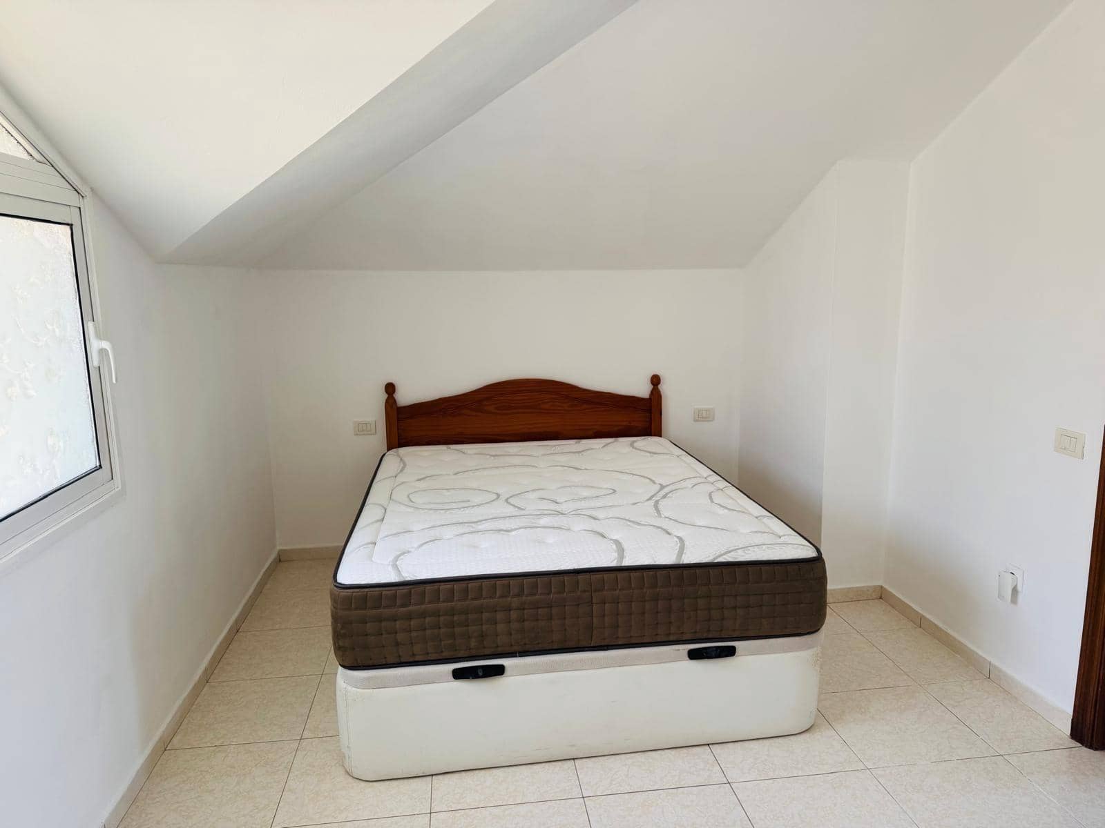 2 Zimmer Penthouse zu verkaufen in Los Cristianos mit Pool - 399.000 € (Ref: 9901448)