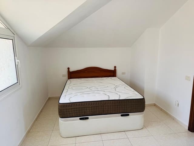 2 Zimmer Penthouse zu verkaufen in Los Cristianos, Arona mit Pool - 399.000 € (Ref: 9901448)