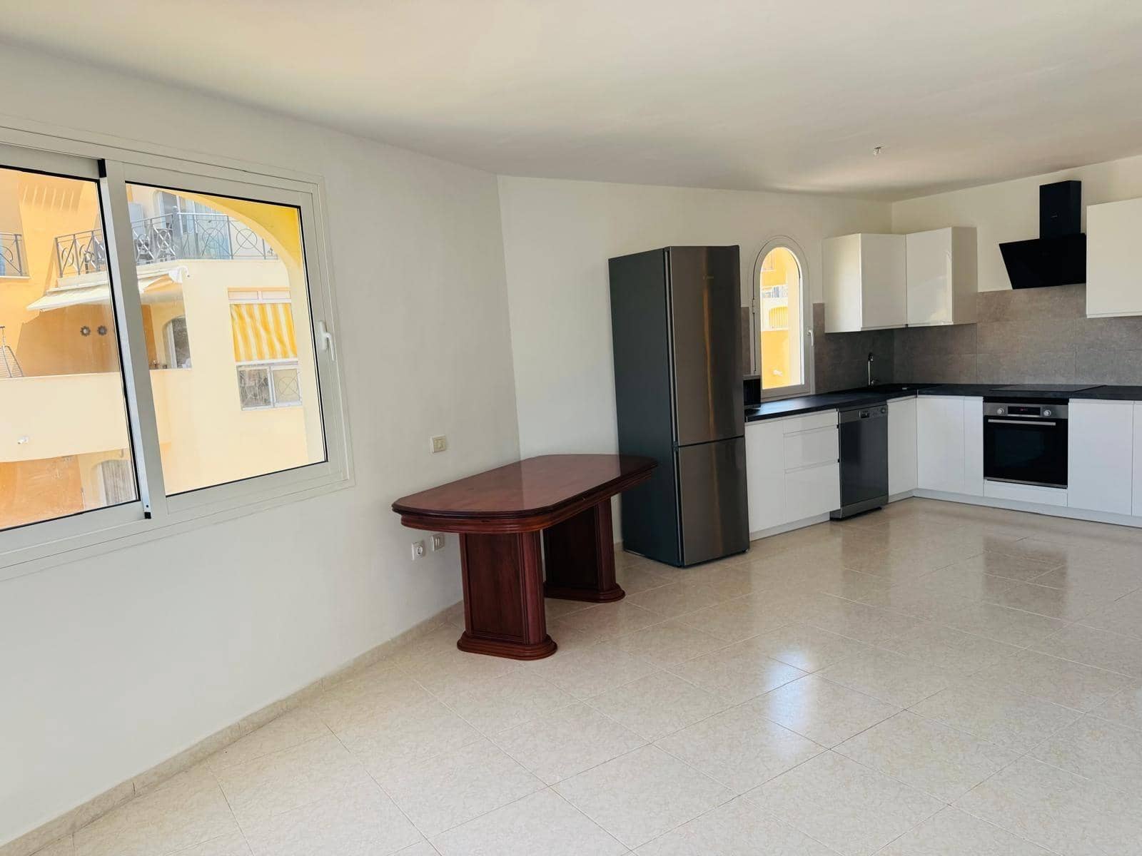 2 Zimmer Penthouse zu verkaufen in Los Cristianos mit Pool - 399.000 € (Ref: 9901448)