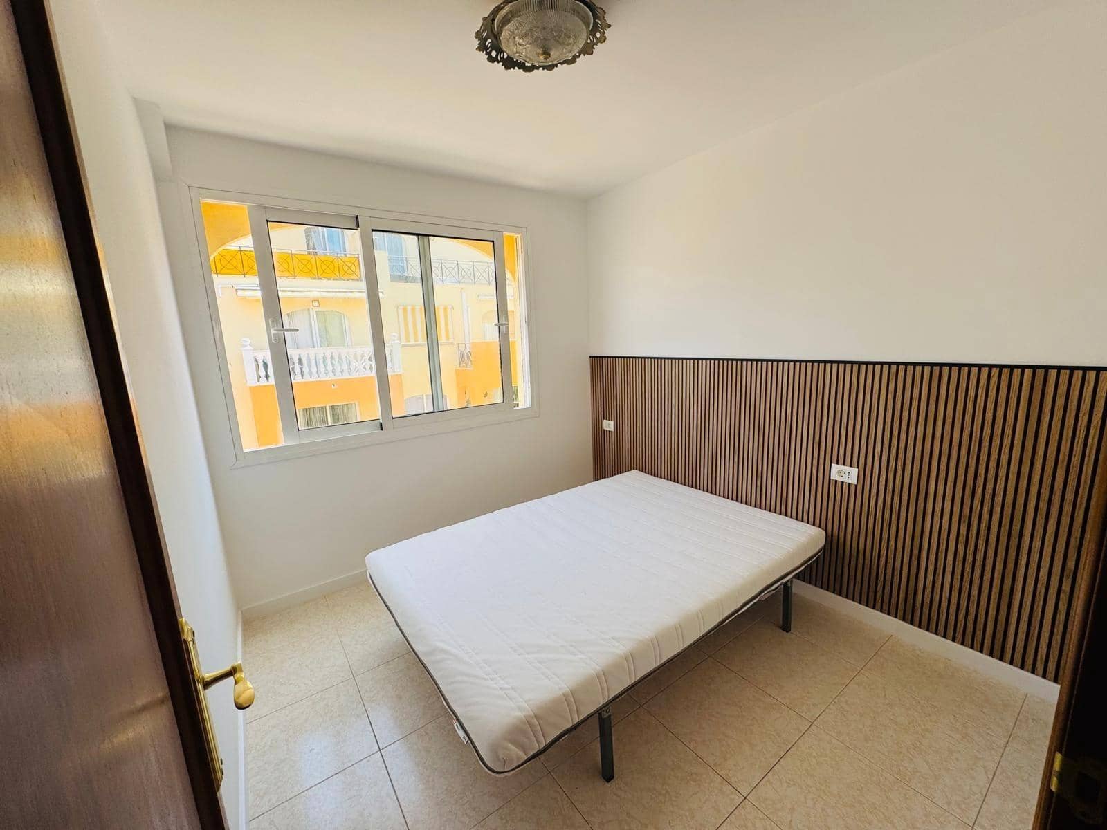 2 Zimmer Penthouse zu verkaufen in Los Cristianos mit Pool - 399.000 € (Ref: 9901448)