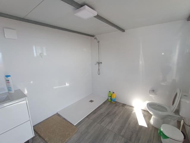 Teren niezagospodarowany na sprzedaż w Fasnia - 140 000 € (Ref: 9901450)