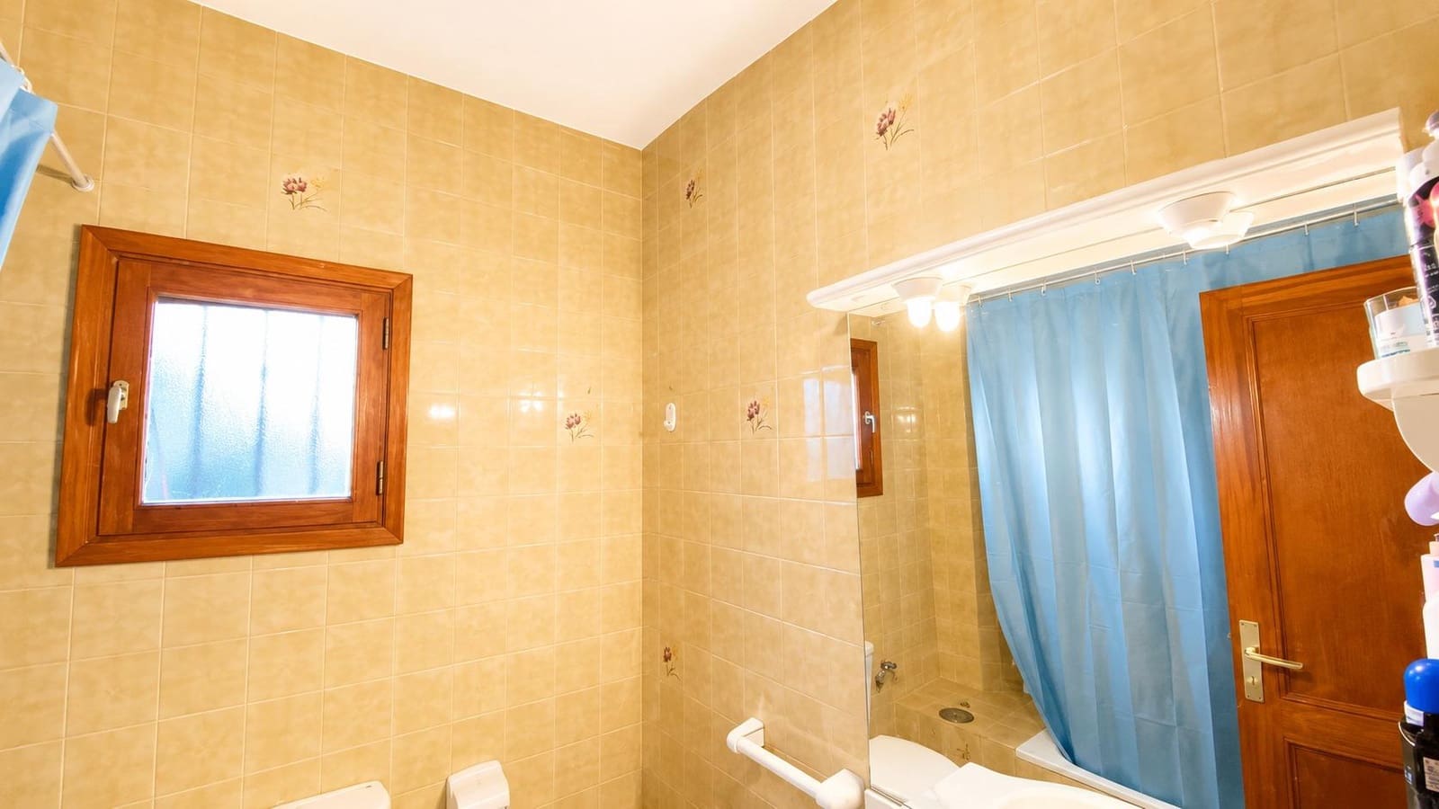 5 bedroom Villa for sale in Tacoronte - € 450,000 (Ref: 9901451)