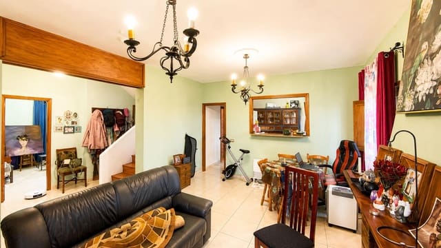 5 slaapkamer Villa te koop in Tacoronte - € 450.000 (Ref: 9901451)