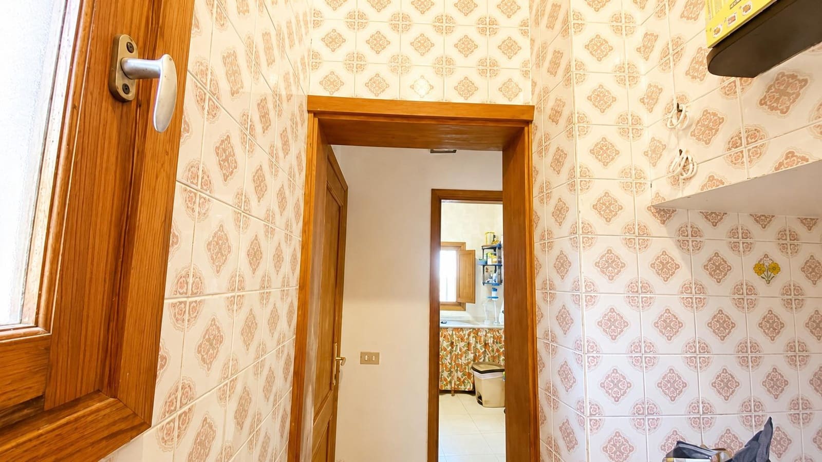 5 bedroom Villa for sale in Tacoronte - € 450,000 (Ref: 9901451)