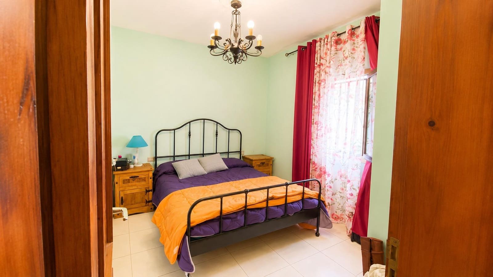5 bedroom Villa for sale in Tacoronte - € 450,000 (Ref: 9901451)