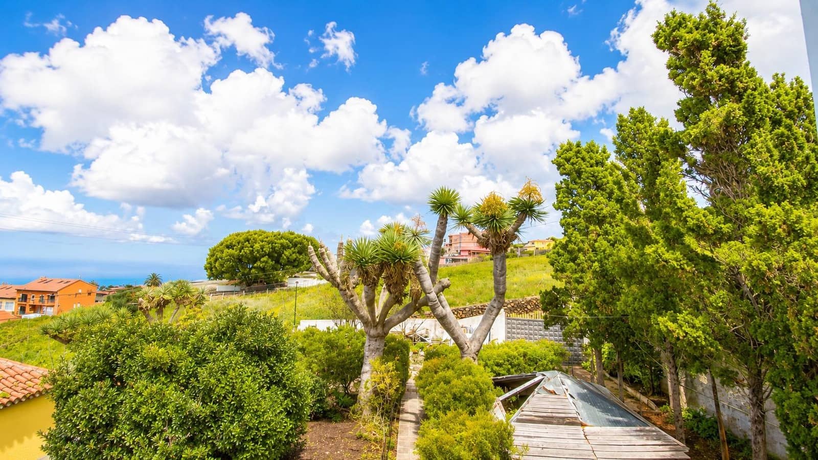 5 bedroom Villa for sale in Tacoronte - € 450,000 (Ref: 9901451)