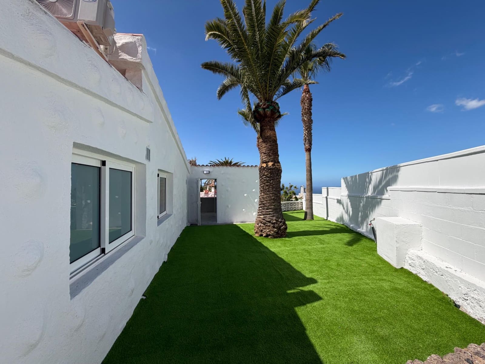 Bungalow de 5 habitaciones en Chayofa en venta con garaje - 650.000 € (Ref: 9901452)