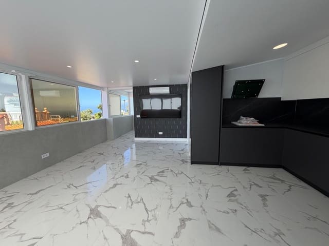 Bungalow de 5 habitaciones en Chayofa, Arona en venta con garaje - 650.000 € (Ref: 9901452)