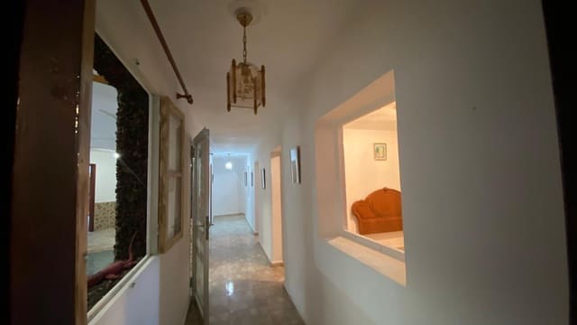 Casa de 5 habitaciones en La Guancha en venta con garaje - 167.000 € (Ref: 9901453)
