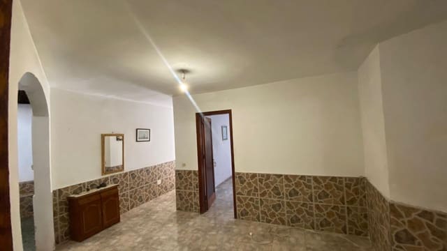 Casa de 5 habitaciones en La Guancha en venta con garaje - 167.000 € (Ref: 9901453)