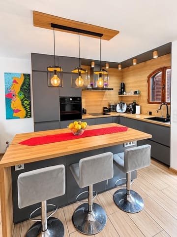 3 slaapkamer Rijtjeshuis te koop in Costa del Silencio, Arona met zwembad - € 328.000 (Ref: 9901456)