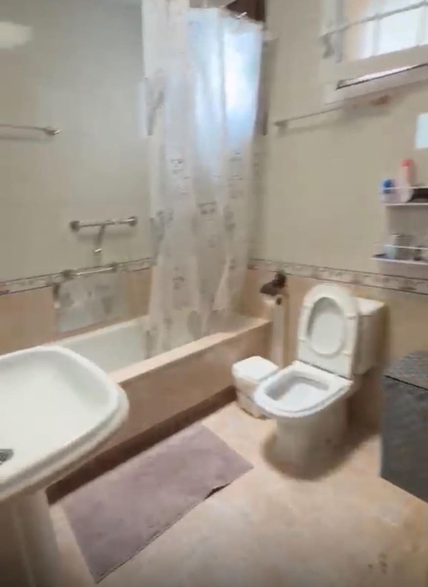 Appartement de 3 chambres à louer à El Medano - 1 300 € (Ref: 9901459)