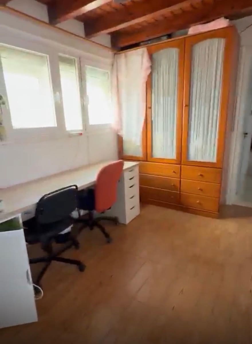 Appartement de 3 chambres à louer à El Medano - 1 300 € (Ref: 9901459)