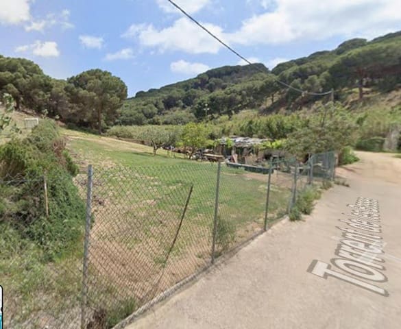 Undeveloped Land for sale in Calella - € 75,000 (Ref: 9901461)