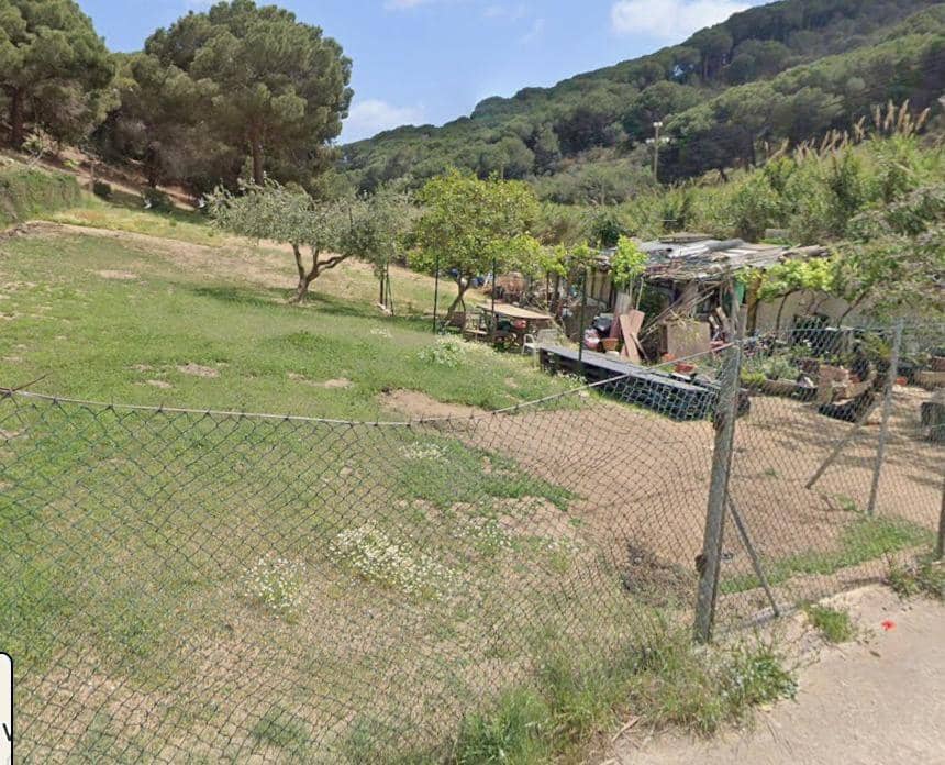 Undeveloped Land for sale in Calella - € 75,000 (Ref: 9901461)