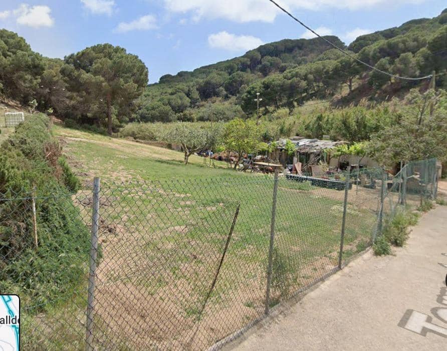 Undeveloped Land for sale in Calella - € 75,000 (Ref: 9901461)