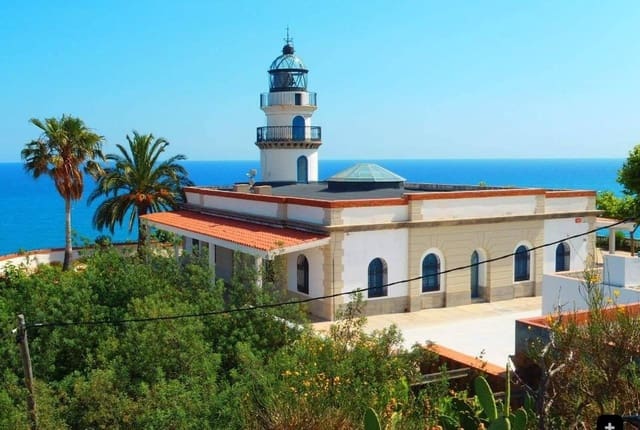 Undeveloped Land for sale in Calella - € 75,000 (Ref: 9901461)