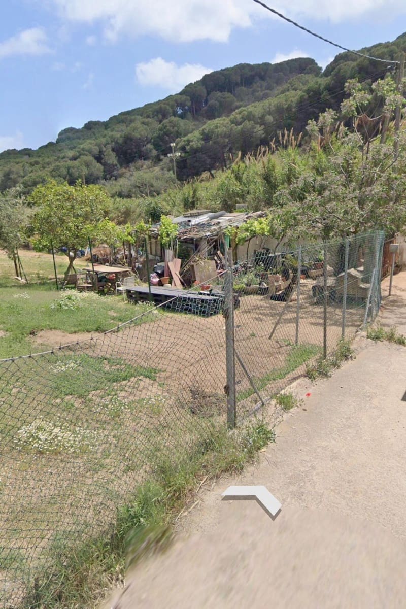 Undeveloped Land for sale in Calella - € 75,000 (Ref: 9901461)