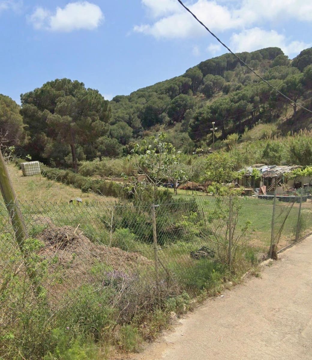 Undeveloped Land for sale in Calella - € 75,000 (Ref: 9901461)