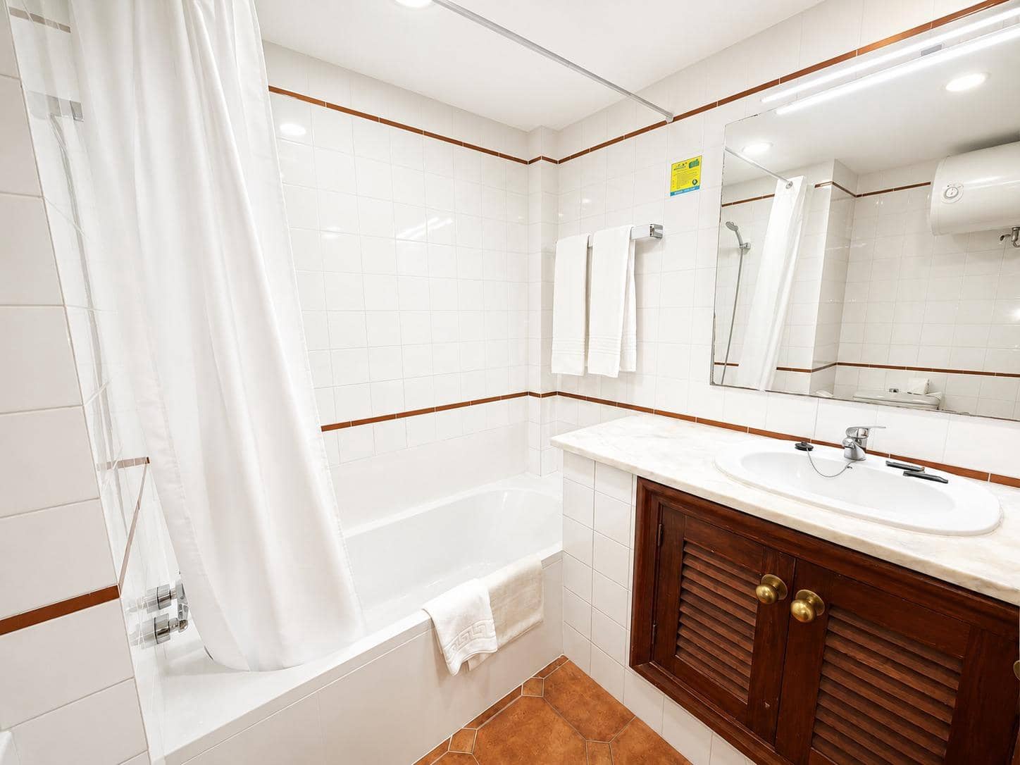 Studio zu verkaufen in Costa Adeje mit Pool - 283.500 € (Ref: 9901463)