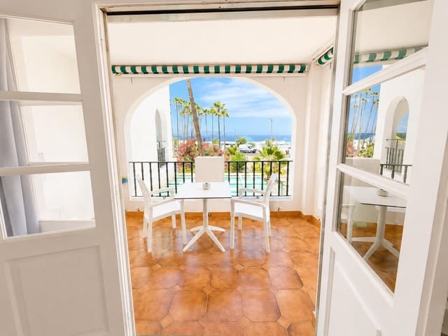 Studio zu verkaufen in Torviscas Bajo, Adeje mit Pool - 283.500 € (Ref: 9901463)